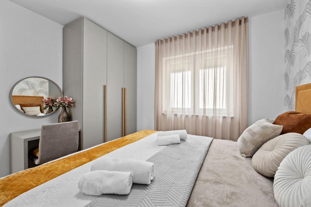 Apartment Leone 메덜린 외부 사진