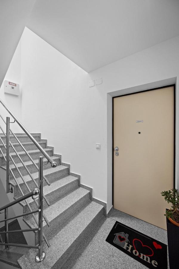 Apartment Leone 메덜린 외부 사진