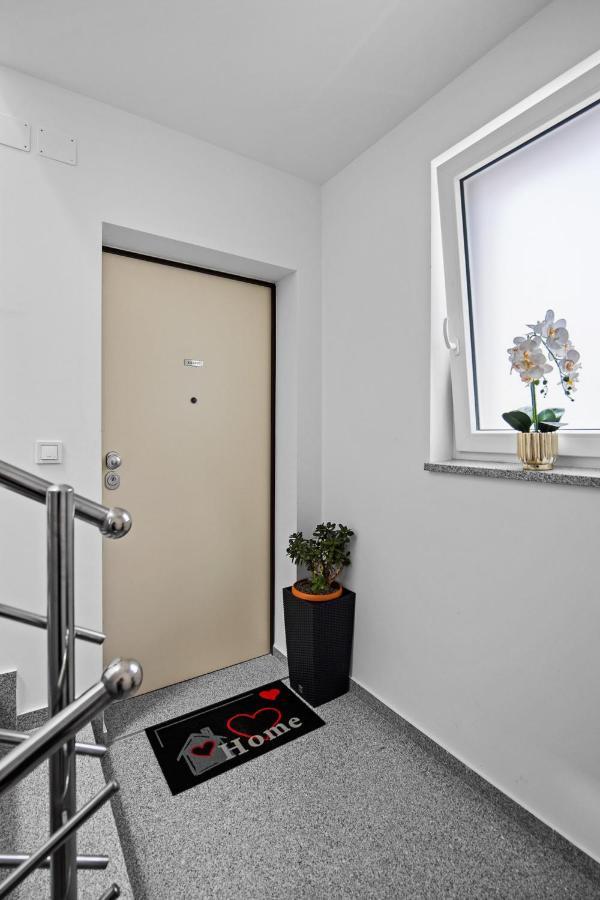 Apartment Leone 메덜린 외부 사진